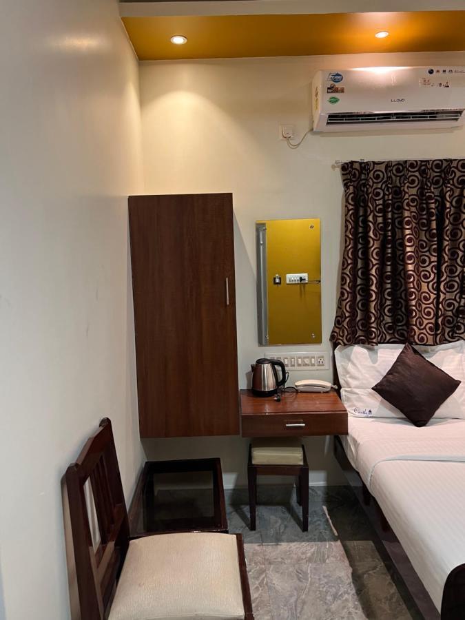 Castle 360 Residency Hotel Pondicherry Exterior foto